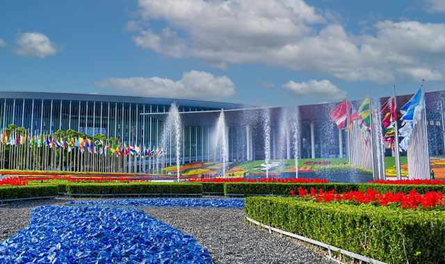 The 8th China International Import Expo Sets Two New Records Intended Transactions Reach $83.49 Billion, Up 4.4% from Previous Session Attendance Hits 922,000 Visitors, an 8.2% Increase